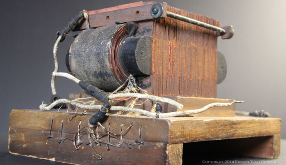 1885 transformer